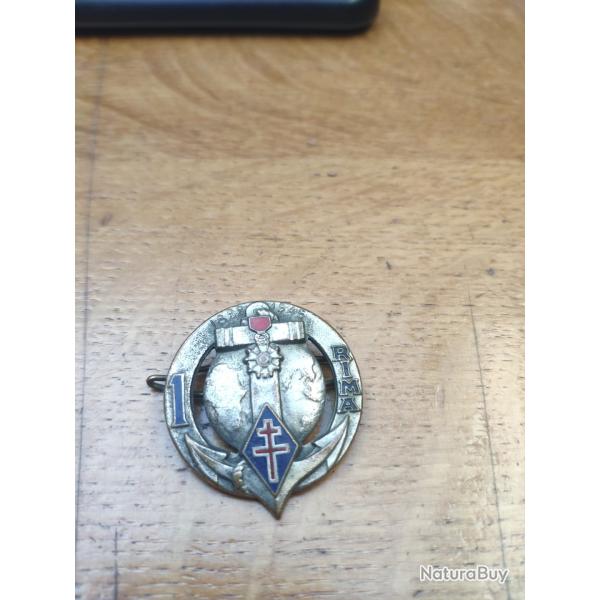 Insigne militaire 1er RIMA type pucelle