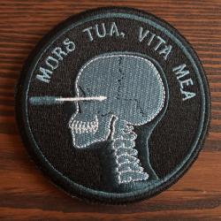 Patch/écusson velcro « Mors tua, vita mea » citation latine.