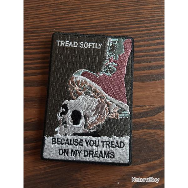 Patch/cusson citation de WB Yeats Tread soflty because you tread on my dreams