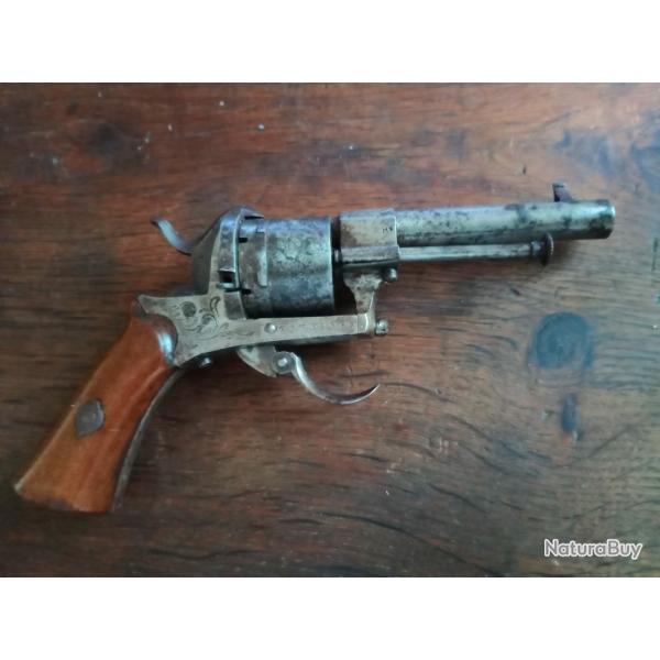 Revolver  broche liegeois type lefaucheux 7mm