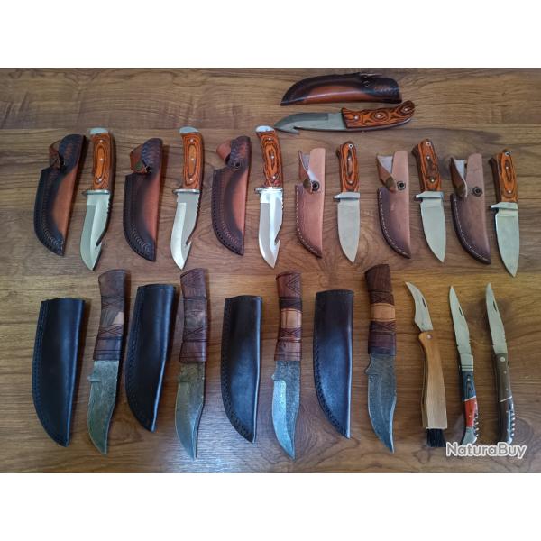 Lot de couteaux de chasse