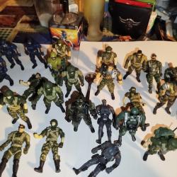 Lot de Figurines Divers
