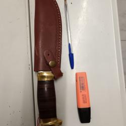 Couteau de chasse très solide