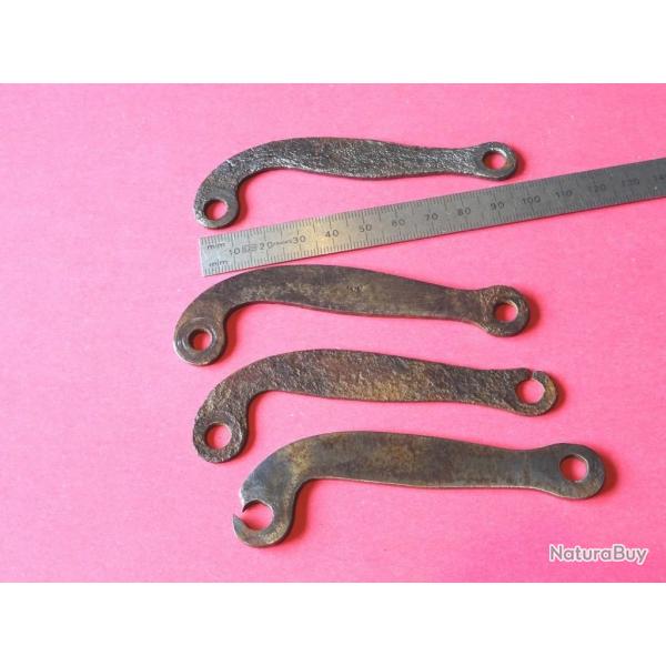 lot de 4 BRIDE fusil SILEX ou PISTON ORIGINE  20.00 Euros !!!!!!!!!! - VENDU PAR JEPERCUTE (GE206)