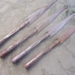 4 pointes de lance africaines