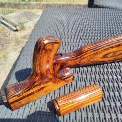 garde main AK roumain