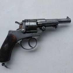 revolver d'ordonnance francais modéle 1873