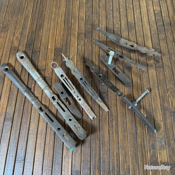 LOT DE CONTRE PLAQUE DE PONTET DONT RGLEMENTAIRES SILEX 10 pices et deux vis