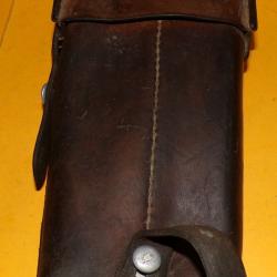 ARMEE SUISSE :ETUI EN CUIR  POUR PORTES CHARGEURS DE L'ARMEE SUISSE ,DIMENSION 21 CM X 10 CM ,EPAISS