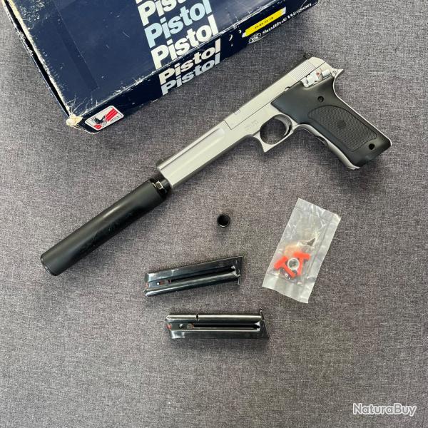 Smith & Wesson2206