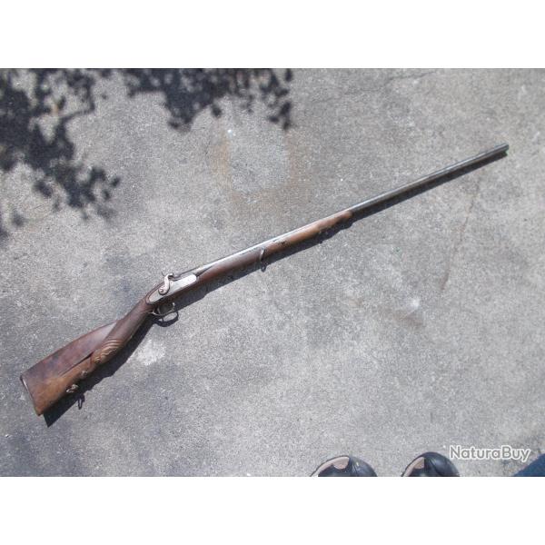 Fusil de chasse Ancien  percussion  crosse sculpte Sanglier   (MS#11)