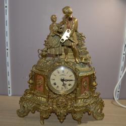 Horloge ancienne Pendule de cheminée italienne ancienne Lancini en laiton doré et marbre. XIX