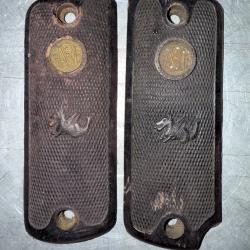 PLAQUETTES PISTOLET 7.65 mm EIBAR MODESTO SANTOS
