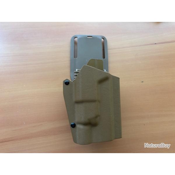Holster GK Tactical pour rplique glock 17 avec lampe Tan - 1 sans prix de rserve !!
