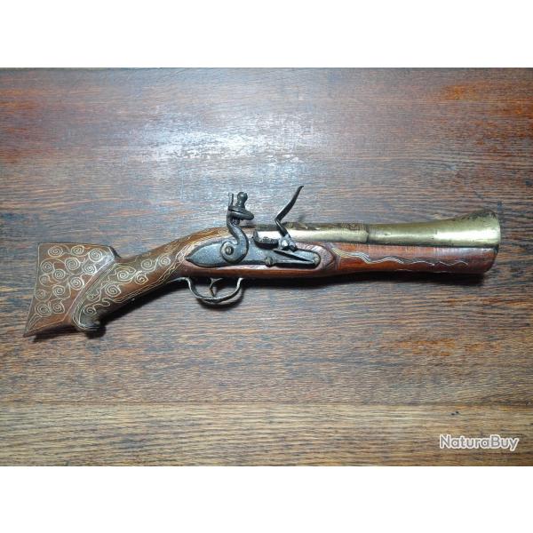 Pistolet  tromblon de Fantasia - Afrique du nord / Moyen orient - reproduction dcorative - BE