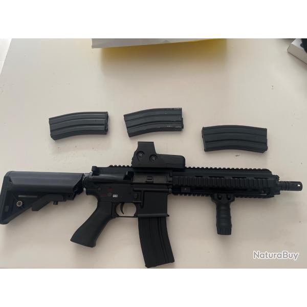 M4 bolt ebb avec point rouge et 4 chargeur