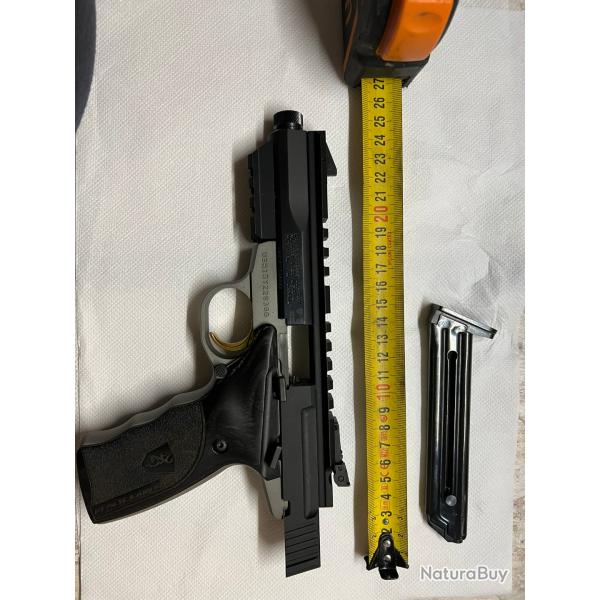 BROWNING BUCK MARK 22lr