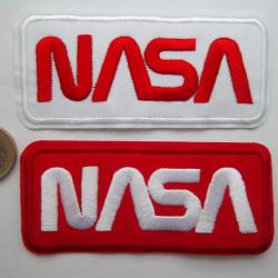 lot 2 écussons NASA National Aeronautics and Space Administration
