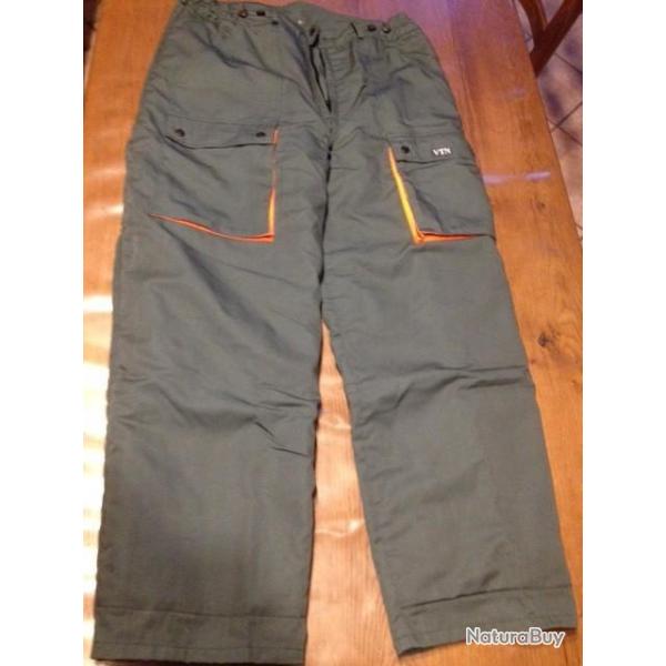 Pantalon traqueur rsistant NEUF (clas 1 trononnage) marque VTN BAISSE EXCEPTIONNELLE MISE A PRIX !