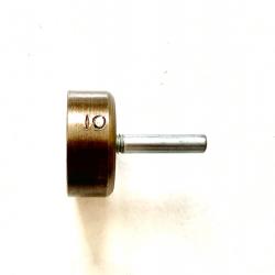 Lissoir neuf calibre 10 en acier à 55 euros frais d'envoi inclus.