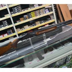 FUSIL SUPERPOSE BENELLI 828U BLACK CALIBRE 12/76 CANON DE 71 CM ETAT PROCHE DU NEUF