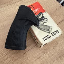 Crosse pachmayr revolver Smith and Wesson K/L