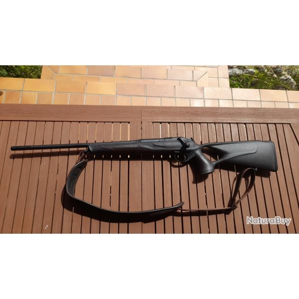 Vends carabine linaire Blazer R8 gaucher intgrale synthtique marron professionel calibre 30/06
