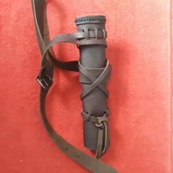 fourreau de cuir pour epee style medieval viking reconstitution combat fetes