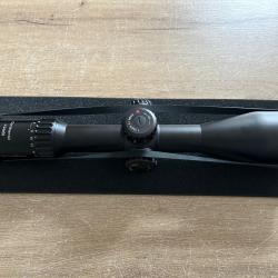 Vector Optics Continental 4-24x56