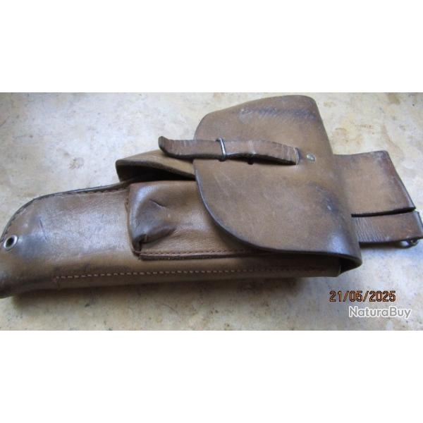 ETUI pistolet mixte cuir ancien  pour le PA 50 mais aussi prvu  Colt 45 P38 P08 GP35