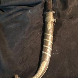 COUTEAU POIGNARD LAME COURBE AFRICAIN