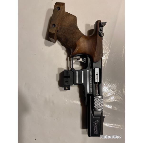Particulier vds PARDINI HP 32 TAT NEUF