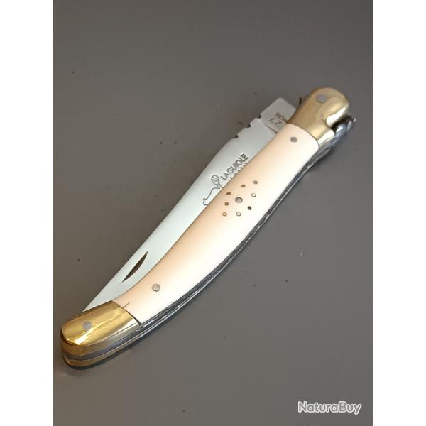 COUTEAU LAGUIOLE MAKI, THIERS, mouche forge, manche en IVOIRE, guilloch.
