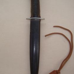 DAGUE  LE COMMANDO FOURREAU METAL 1ER MODELE