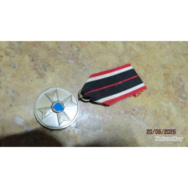 mdaille du mrite guerre   KVK Allemagne ww2 Allemand seconde guerre