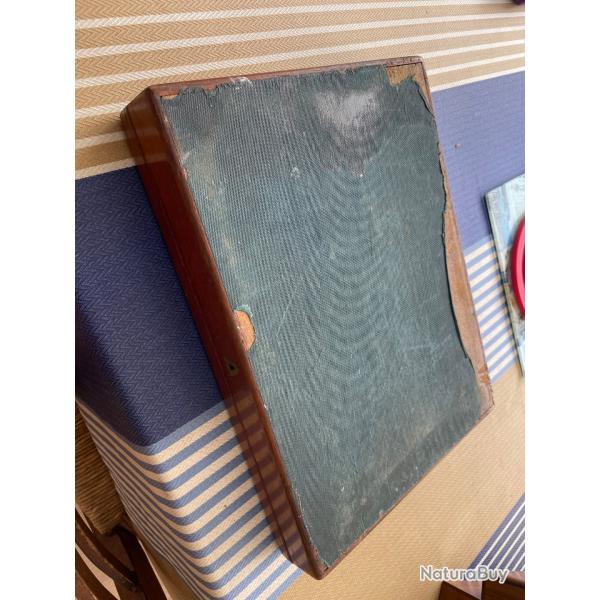 Coffret ancien