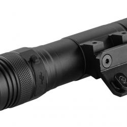 LAMPE TACTIQUE SKYWOODS 1250 LUMENS AVEC MONTAGE M-LOK
