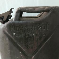 DE132852a Allemagne Jerrican daté 1939