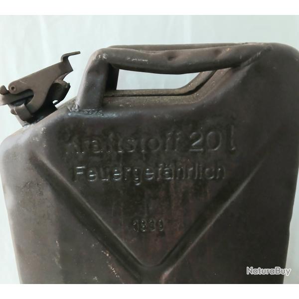 DE132852a Allemagne Jerrican dat 1939