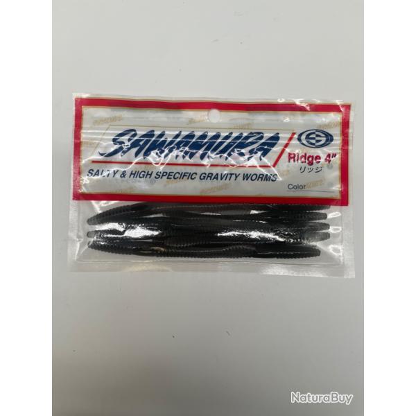 Leurre souple worm carnassier sawamura ridge 4" 10cm 1,8g transparent/gris