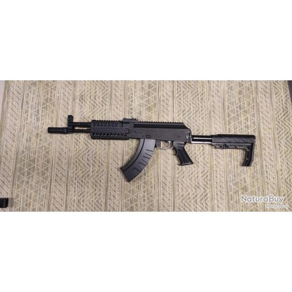 crosman AK1 CO2 en tres bon etat calibre 4.5