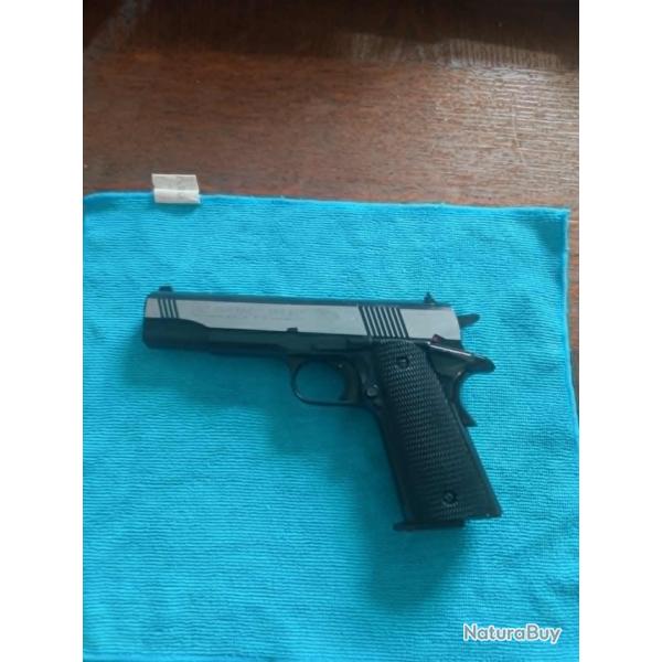 Colt 1911 Umarex Dark Ops (Bicolore) calibre 4.5 CO2