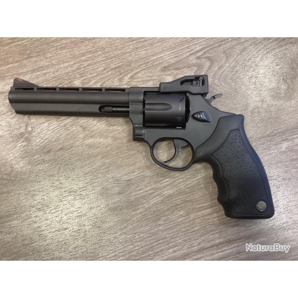 Taurus 689 calibre 357 mag