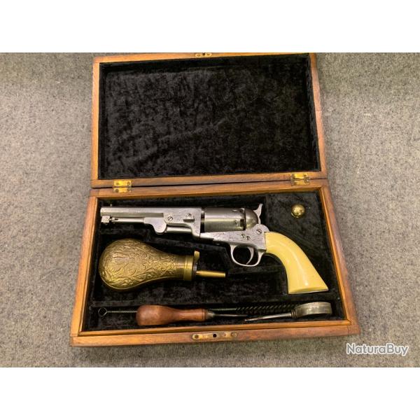 Revolver type Colt Navy (belge : Clement) 19me sicle en coffret