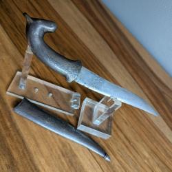 joli petit kandjar TETE DE CHEVAL damasquiné argent