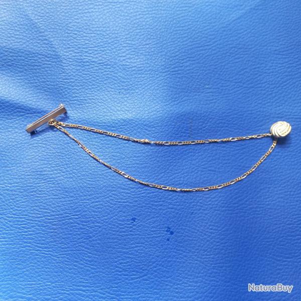 chanette homme , broche / bouton pour costume