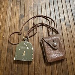 BOUSSOLE KOMPASS MILITAIRE BEZARD ORIGINAL DANS SON ÉTUIS CUIR