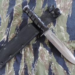 MK2 Camillus Vietnam, 2ème modèle.