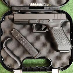 Pistolet GLOCK 17 GEN 4 fileté - Cal. 9x19 - Tiré 100 cps + Mallette et second chargeur (Occasion ex