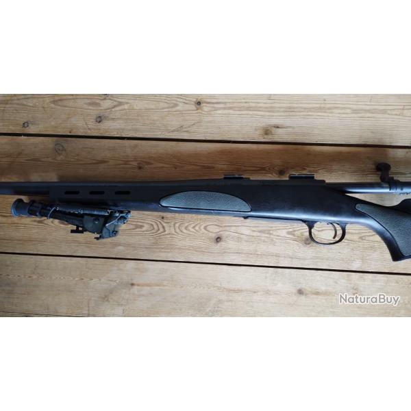 .243 Remington 700 SPS avec bipied
